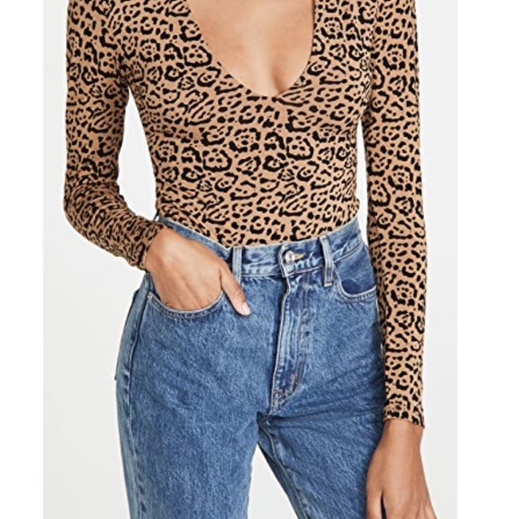 Leopard print Deep V Thong Bodysuit - Picture 1 of 4